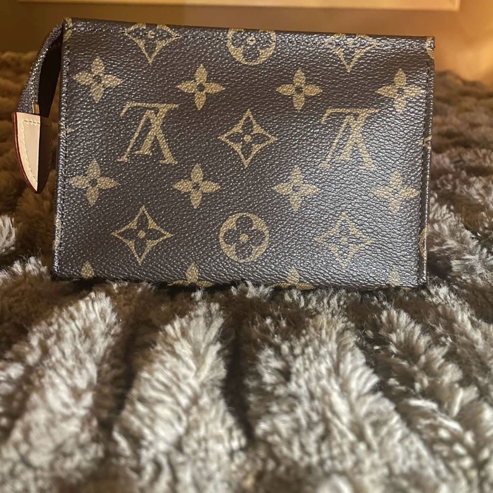 Louis Vuitton pouch